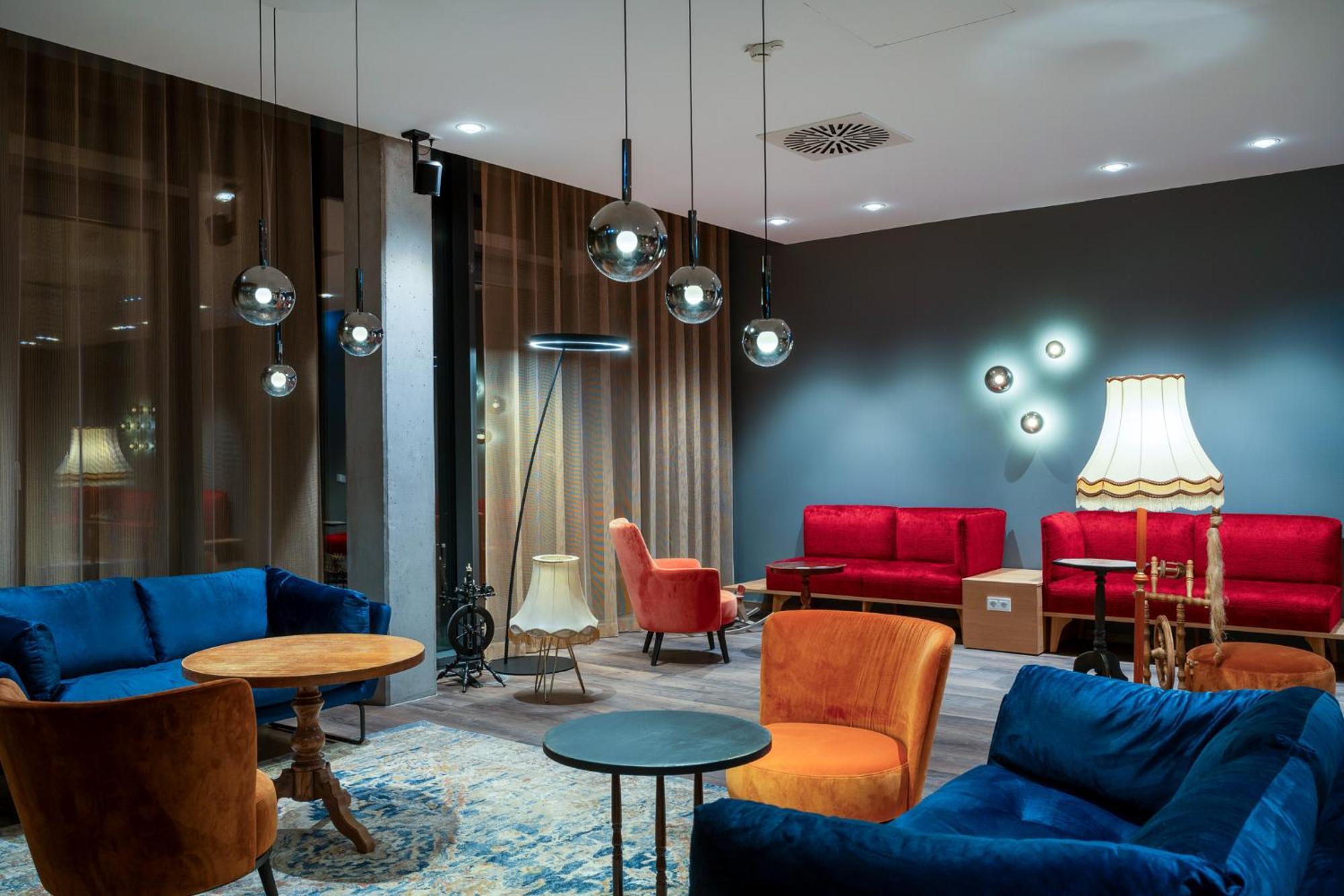 Mightytwice Hotel Achern Buitenkant foto
