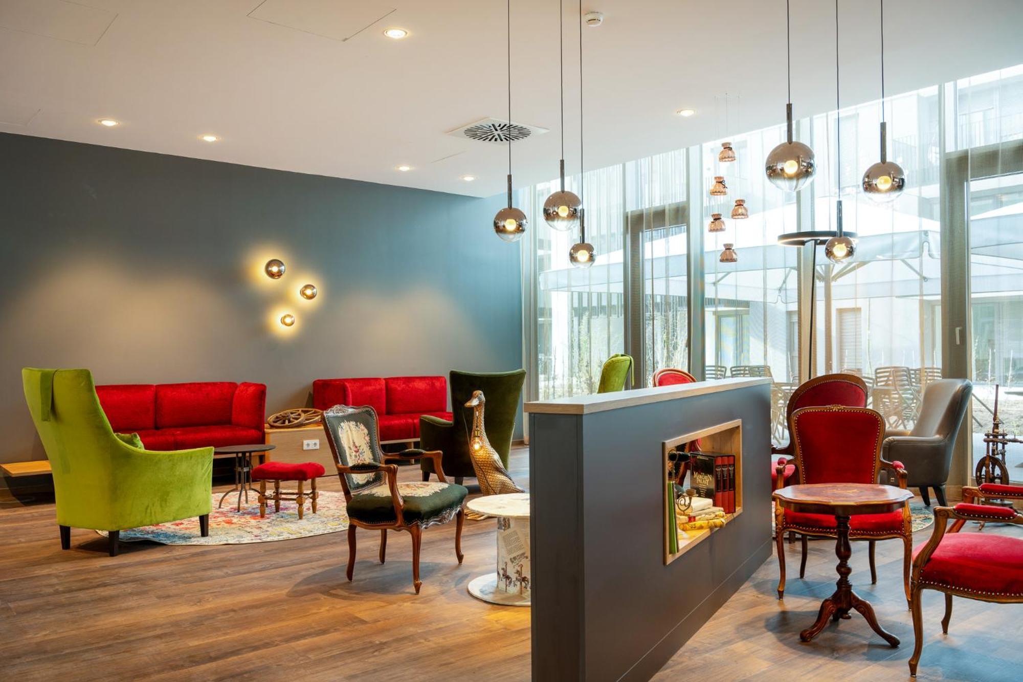 Mightytwice Hotel Achern Buitenkant foto